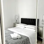 Hotel Virginia Apartaments - Stazione Termini